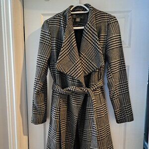 Houndstooth grey and black wrap coat knee length - sz: XS: